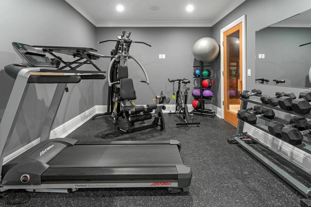 Fitness Equipment, Interior, Recessed Lighting