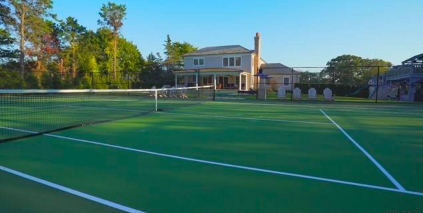 Exterior, Tennis Courts