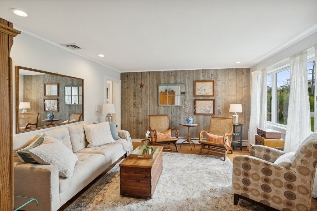 Interior, Living room, Recessed Lighting, Wood Texture Flooring, Wooden Walls