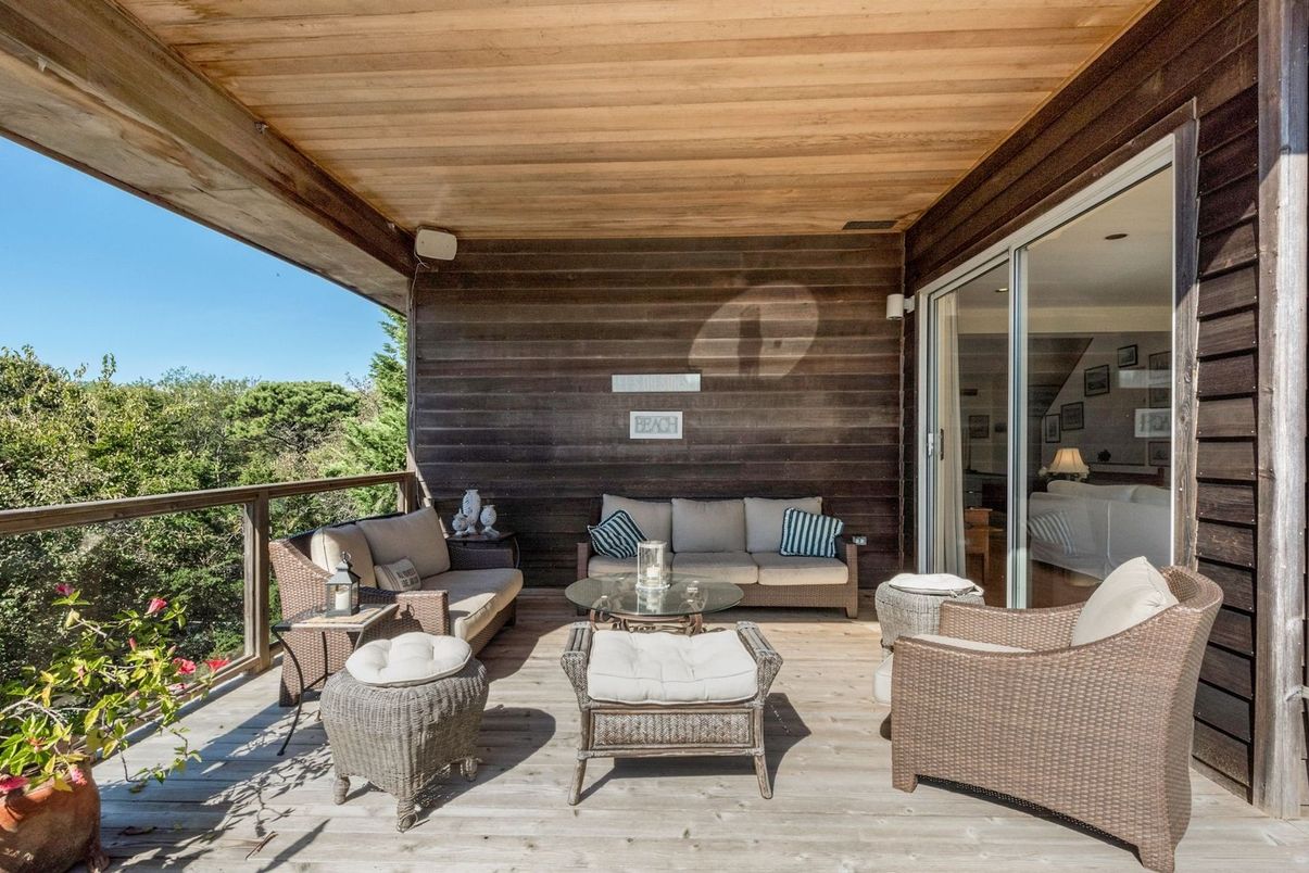 Exterior, Wooden Ceilings