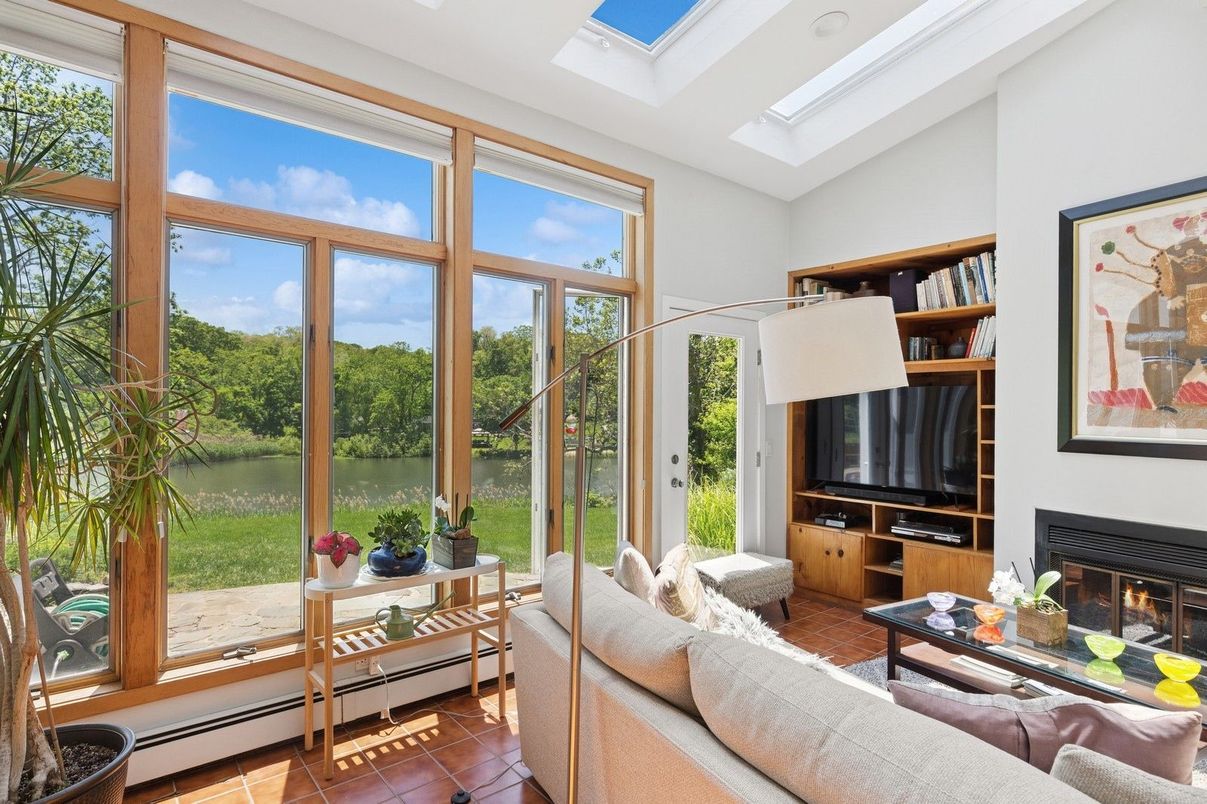 Fireplace, Interior, Living room, Sun Room