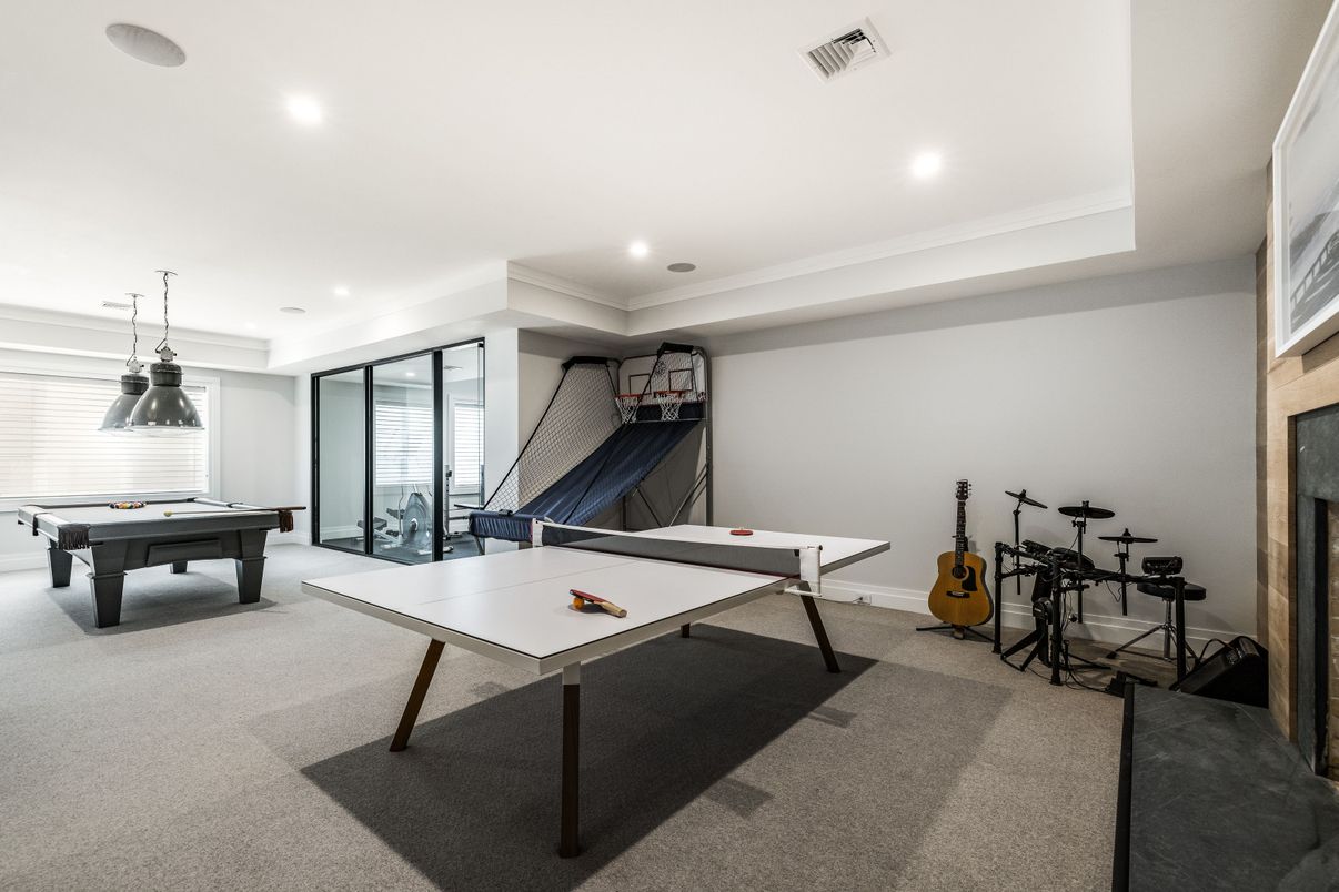 Billiard Table, Fitness Equipment, Game Room, Interior, Pendant Lights, Recessed Lighting