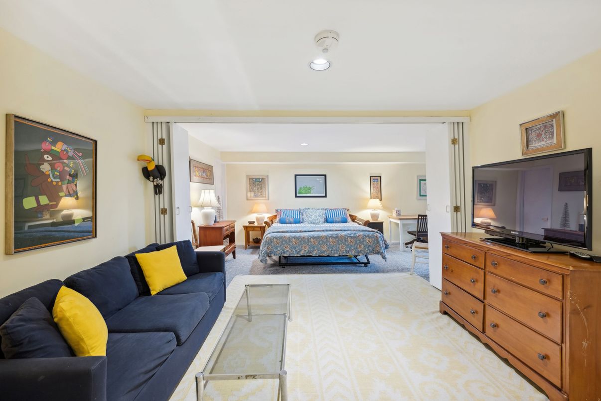 Bedroom, Interior, Living room