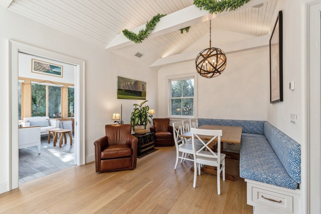 Dining room, Interior, Living room, Pendant Lights, Wood Texture Flooring