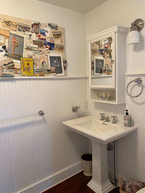 Bathroom, Interior, Wood Texture Flooring