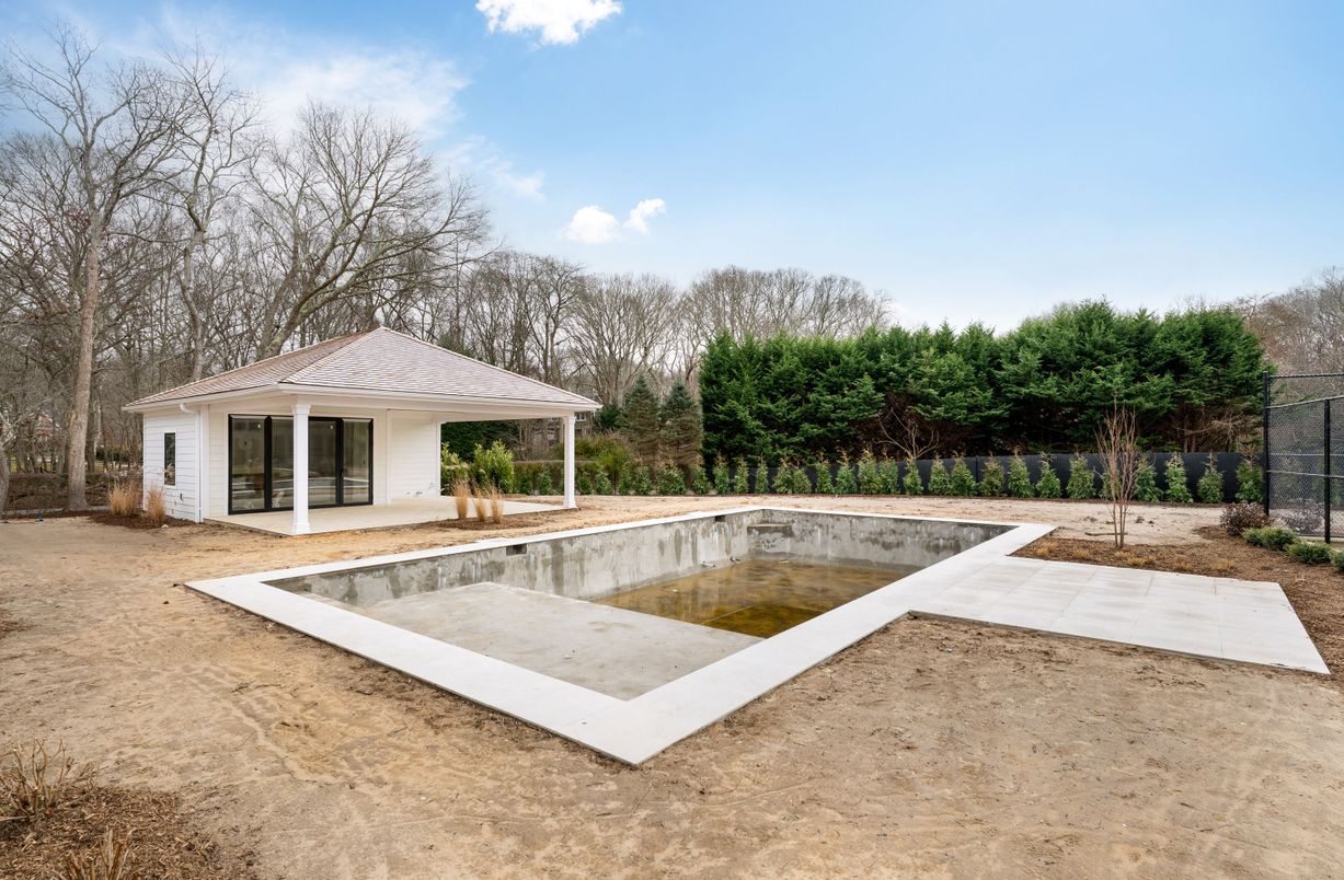 Backyard, Exterior, Pool