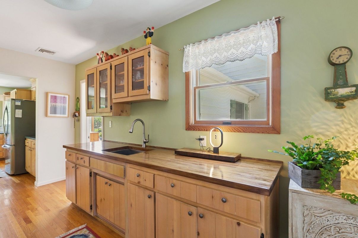 Interior, Kitchen, Wood Texture Flooring