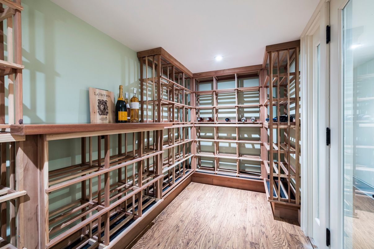 Interior, Recessed Lighting, Wine Storage