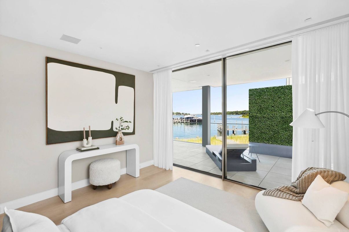 Bedroom, Home Office, Interior, Recessed Lighting, Water, Wood Texture Flooring