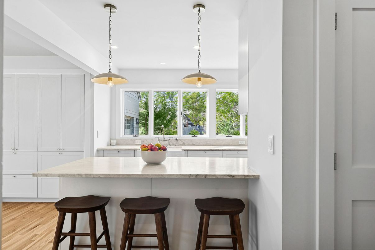 Interior, Kitchen, Pendant Lights, Recessed Lighting, Wood Texture Flooring