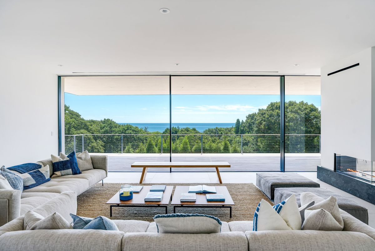 Interior, Living room, Recessed Lighting, Water