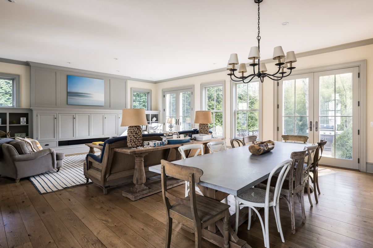 Chandelier, Dining room, Interior, Living room, Wood Texture Flooring