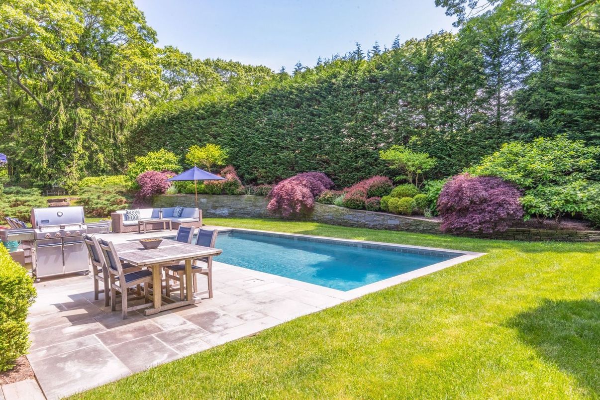 Backyard, Exterior, Outdoor Kitchen, Pool