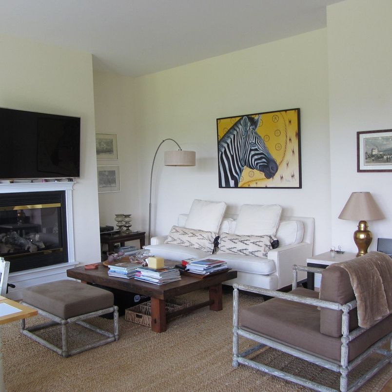 Fireplace, Interior, Living room