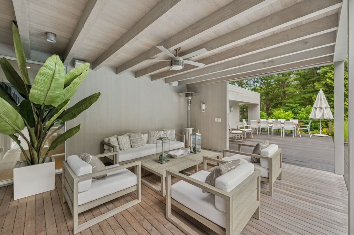 Exterior, Wood Texture Flooring