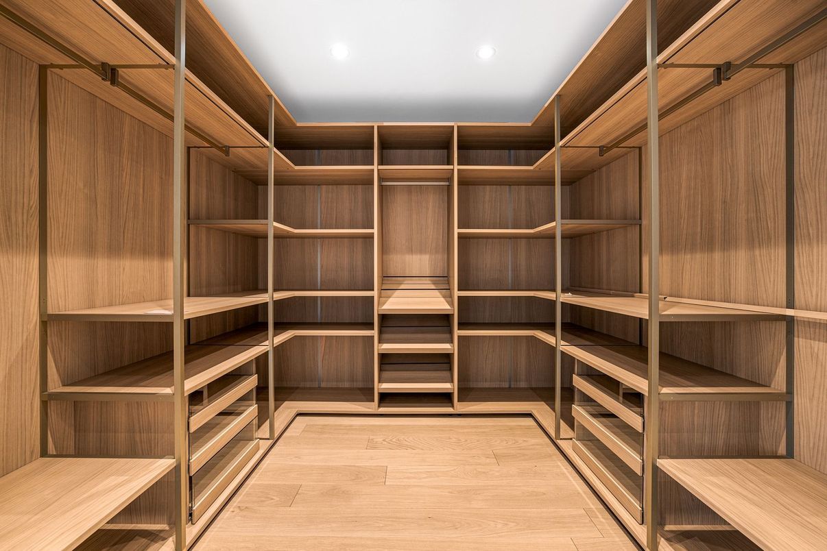 Interior, Recessed Lighting, Walk-in Closets, Wood Texture Flooring