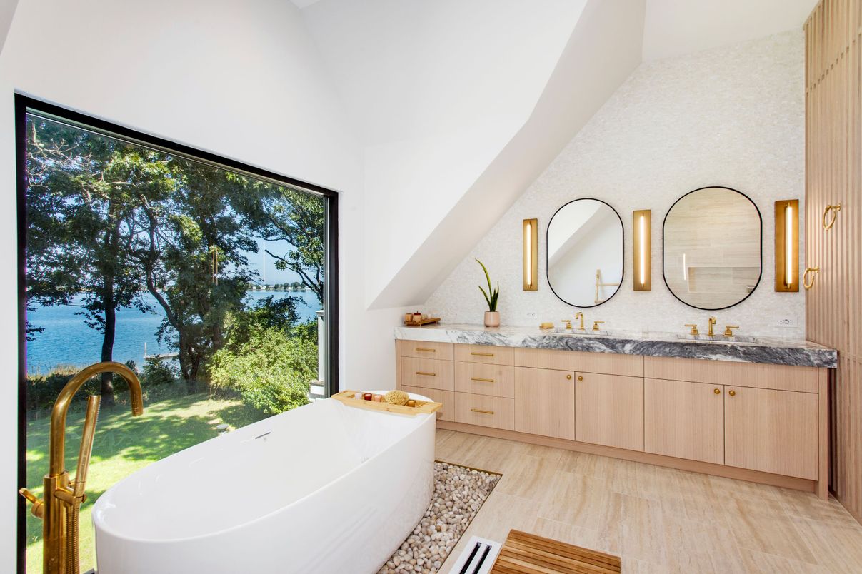 Bathroom, Dual Sink Vanities, Free Standing Baths, Interior, Water