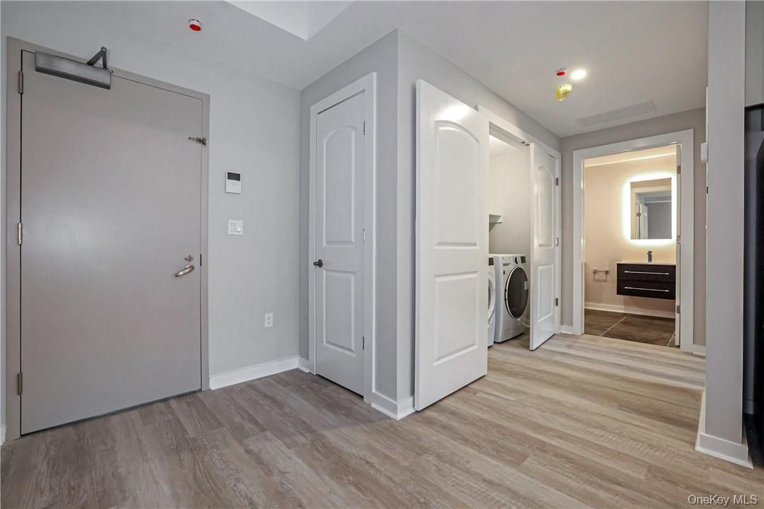 Interior, Recessed Lighting, Utility Closets, Washer, Wood Texture Flooring