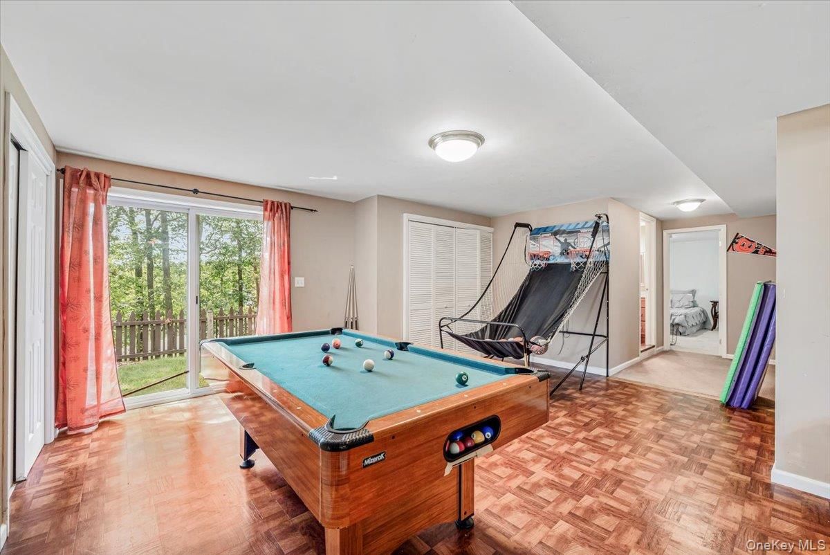 Billiard Table, Fitness Equipment, Game Room, Interior, Wood Texture Flooring
