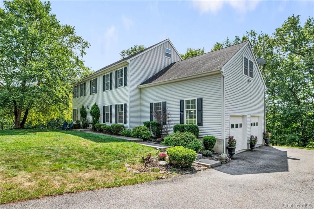 Attached, Backyard, Exterior, Facade, Georgian