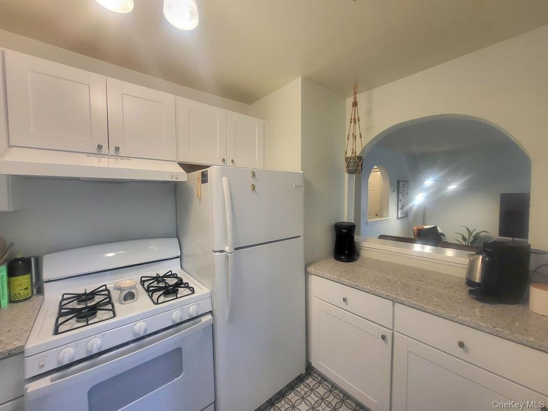 Interior, Kitchen, Pendant Lights