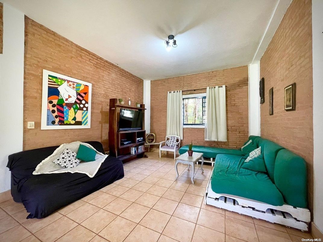 Interior, Living room, Stone Walls