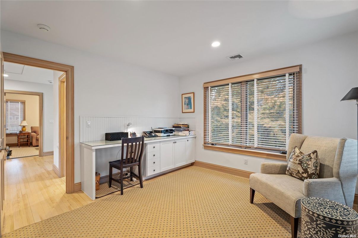 Home Office, Interior, Recessed Lighting, Wood Texture Flooring