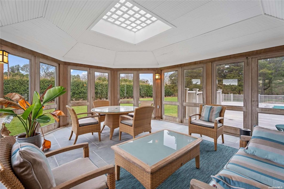 Dining room, Interior, Sun Room