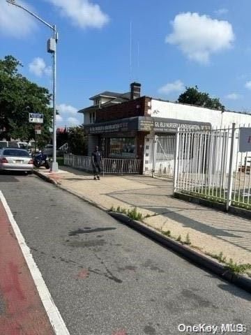 Exterior, Facade, None