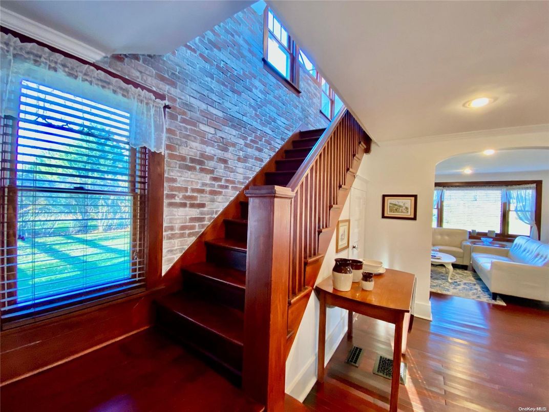 Interior, Living room, Recessed Lighting, Stone Walls, Wood Texture Flooring