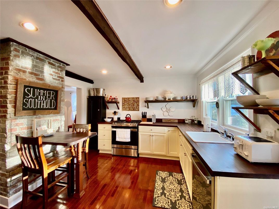 Dining room, Interior, Kitchen, Recessed Lighting, Stone Walls, Wooden Beams, Wood Texture Flooring