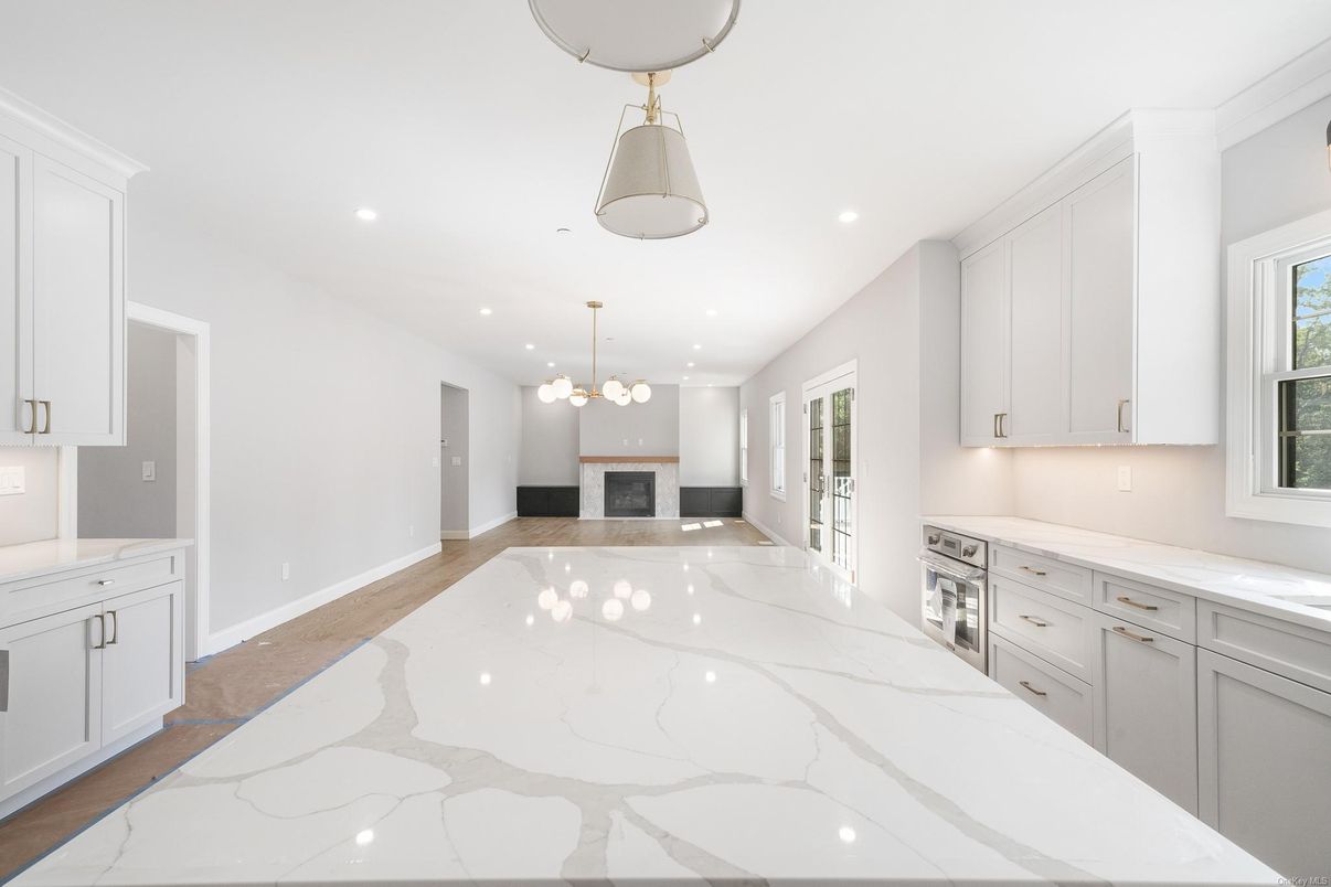 Interior, Kitchen, Pendant Lights, Recessed Lighting