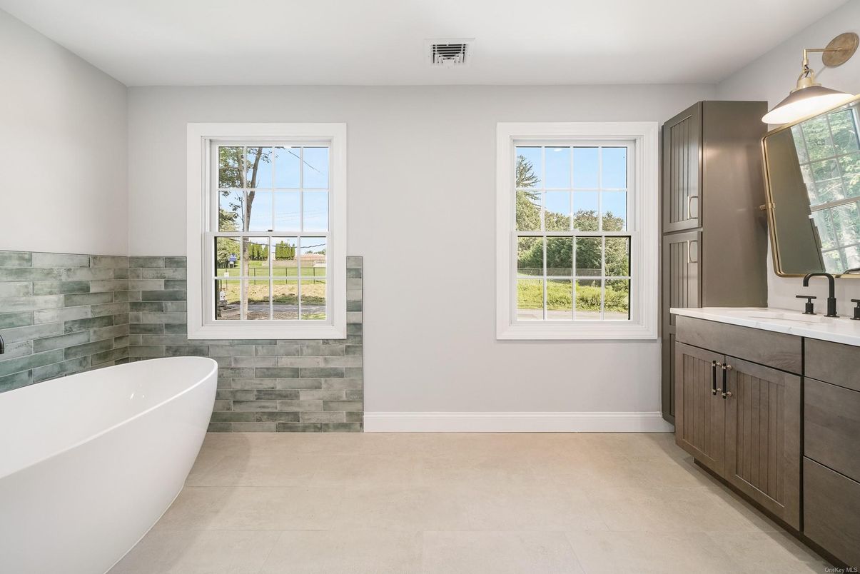 Bathroom, Free Standing Baths, Interior