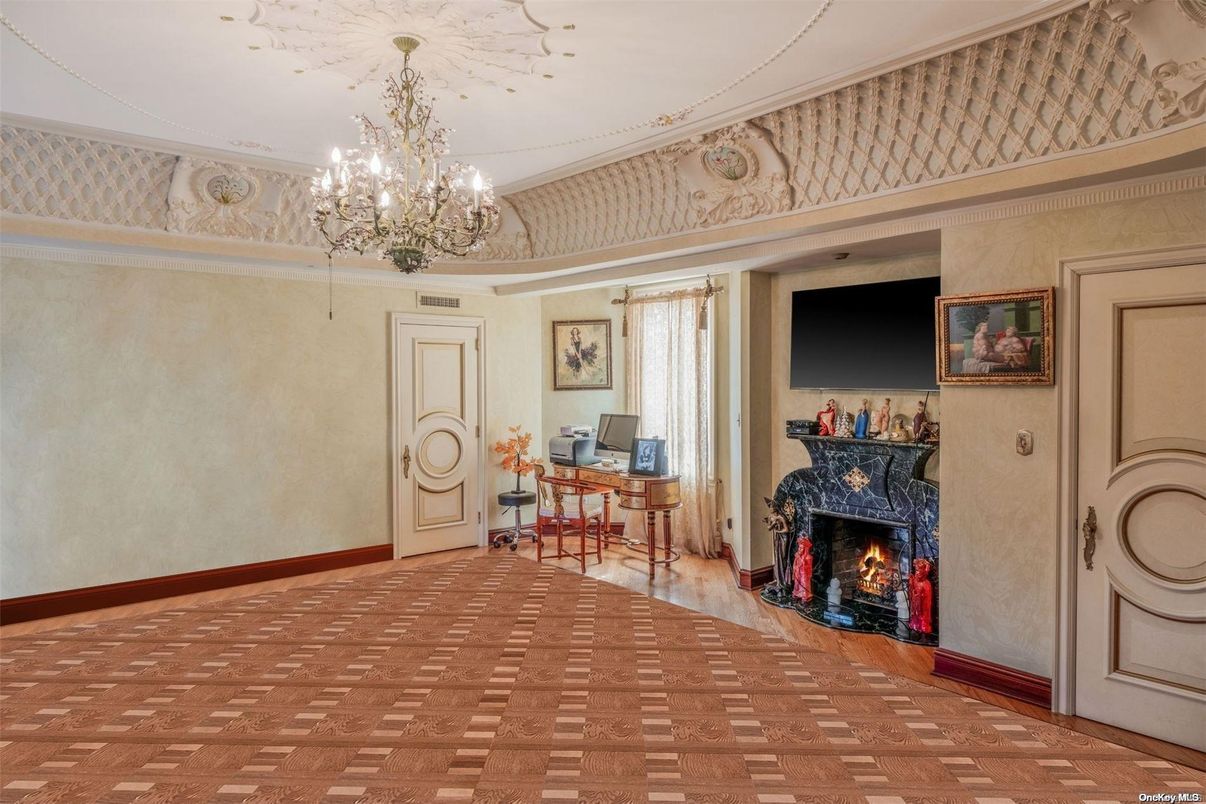Chandelier, Fireplace, Interior, Piano, Wood Texture Flooring