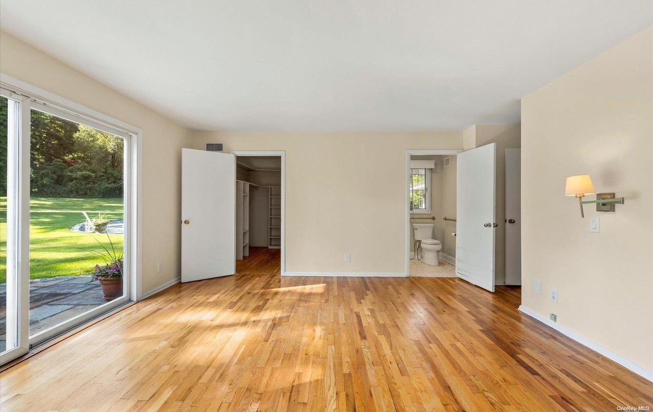 Bathroom, Empty room, Interior, Wood Texture Flooring