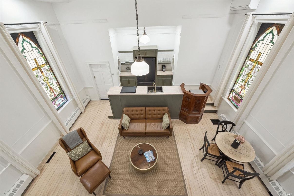 Interior, Living room, Pendant Lights