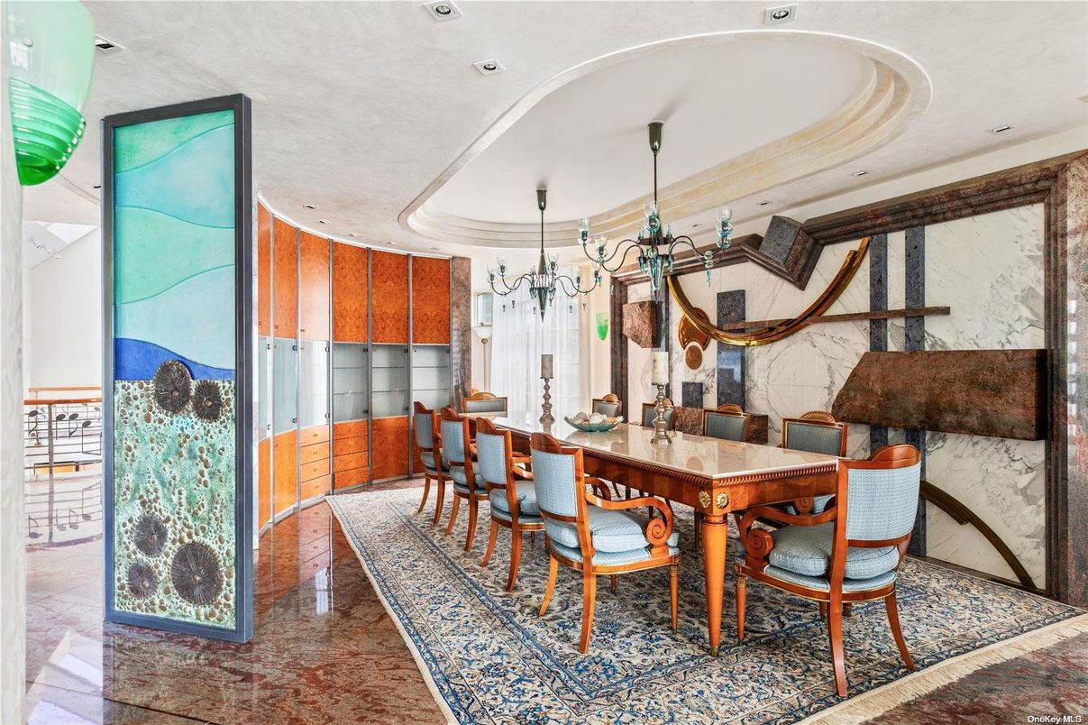 Dining room, Interior, Pendant Lights, Recessed Lighting