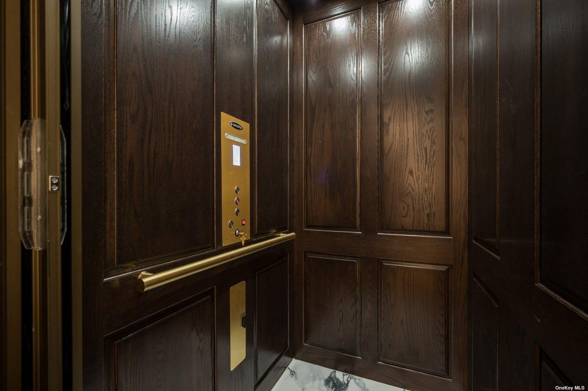 Elevator, Interior, Wooden Walls