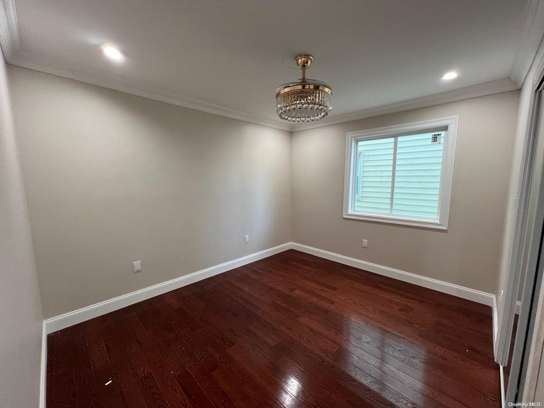 Chandelier, Empty room, Interior, Recessed Lighting, Wood Texture Flooring