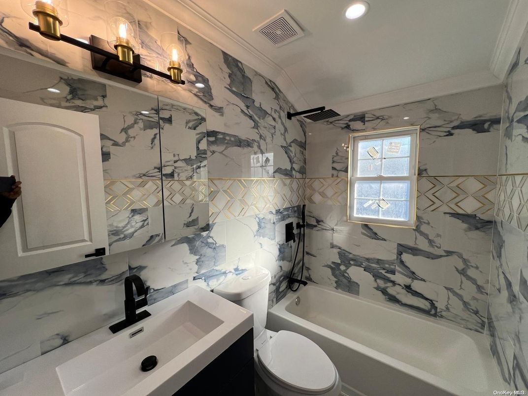 Bathroom, Interior, Marble Walls, Recessed Lighting