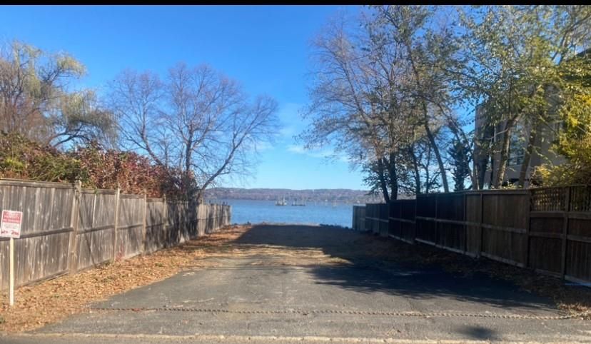 Exterior, Water