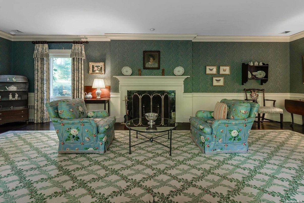 Fireplace, Interior, Living room