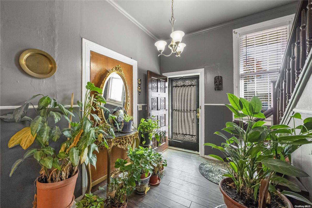 Chandelier, Interior, Wood Texture Flooring