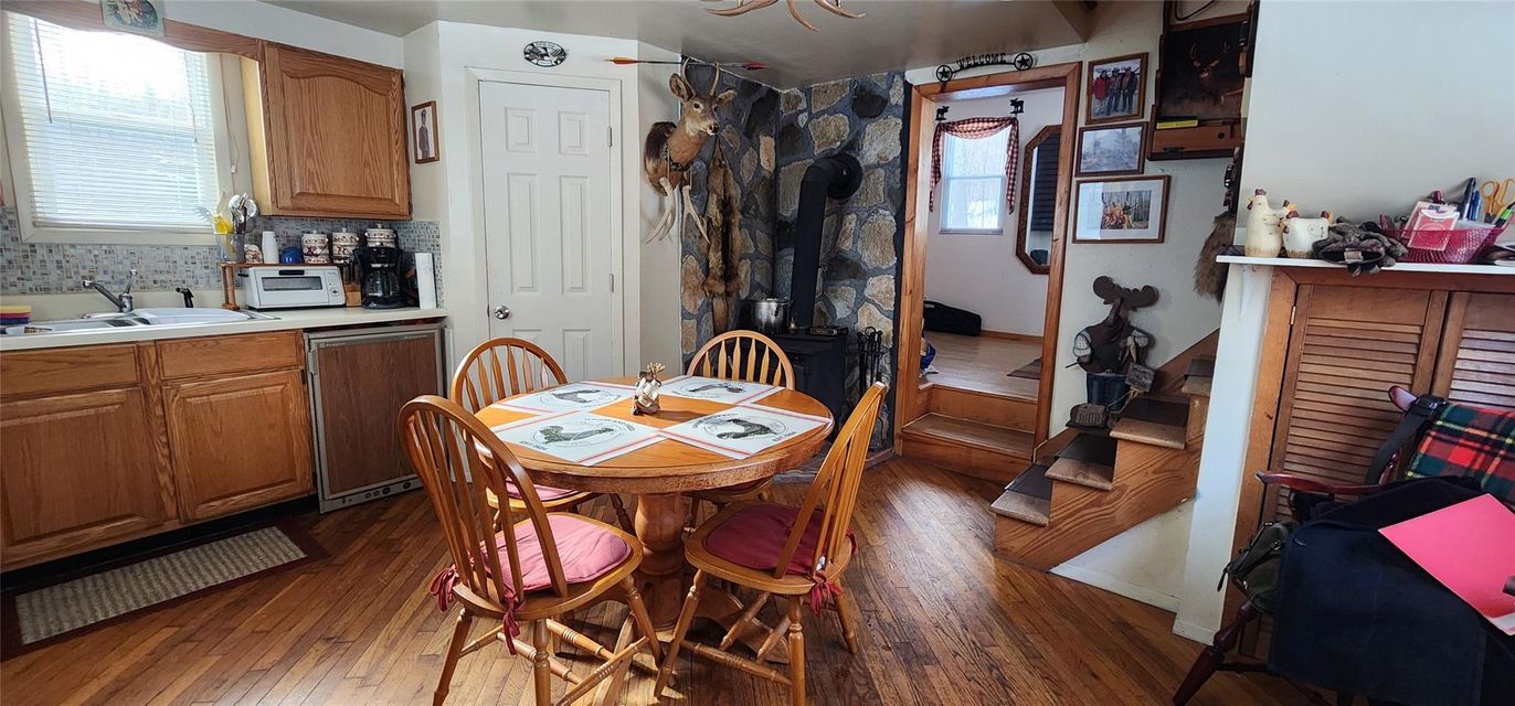 Dining room, Fireplace, Interior, Kitchen, Wood Texture Flooring