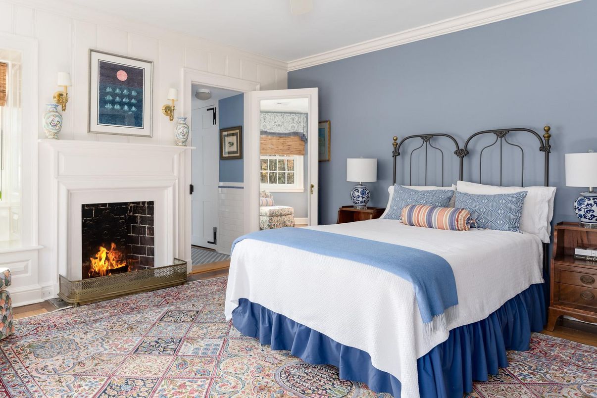 Bedroom, Fireplace, Interior, Wood Texture Flooring