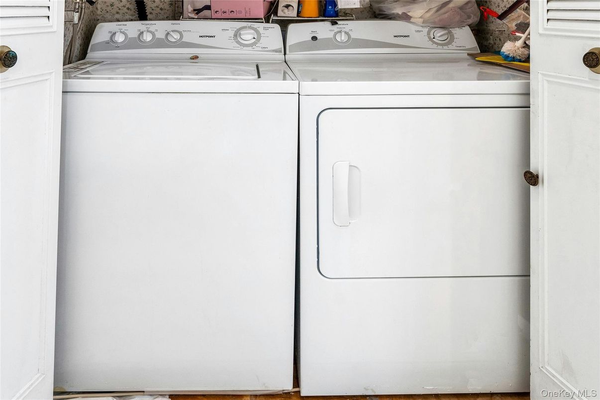 Interior, Utility Closets, Washer