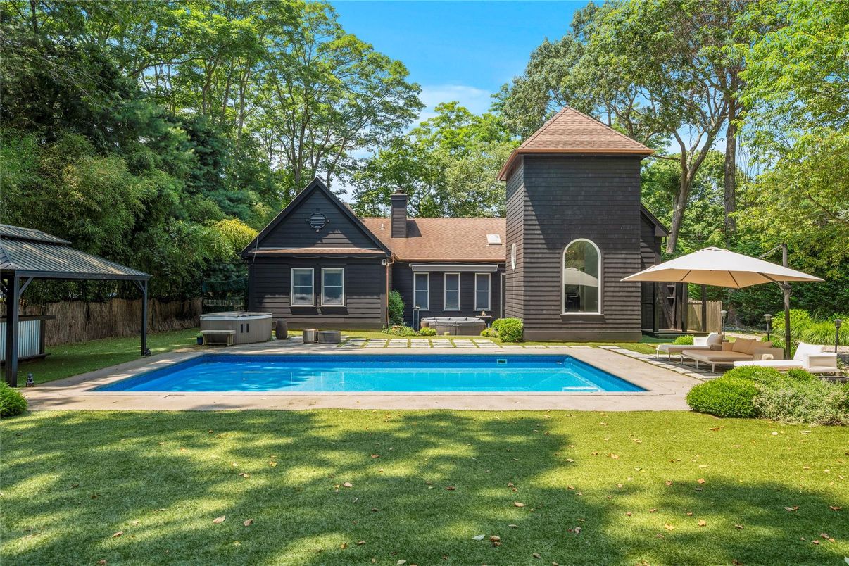 Backyard, Exterior, Pool