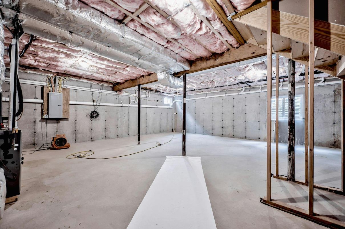 Interior, Wooden Beams
