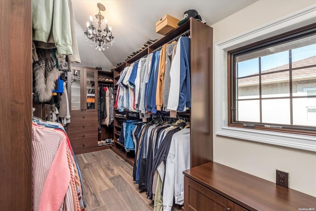 Chandelier, Interior, Walk-in Closets, Wood Texture Flooring