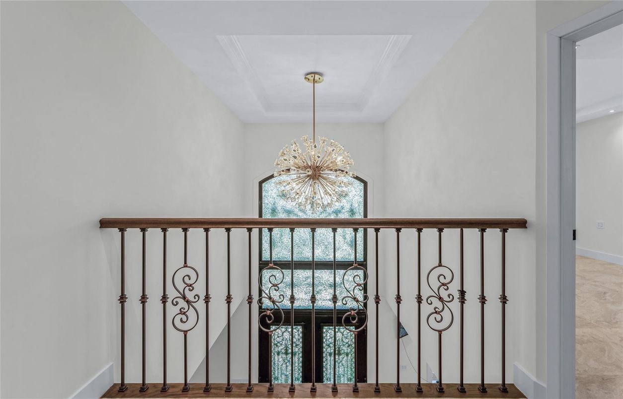 Chandelier, Interior